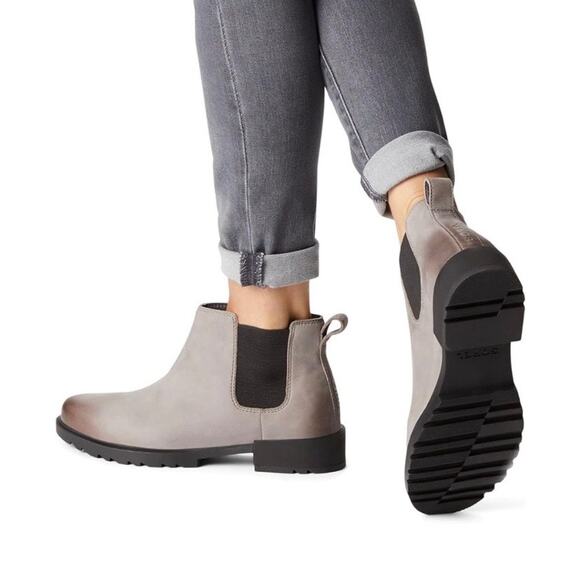 Sorel Gray Emelie II Waterproof Chelsea Boot Sz.9 NWOB - Picture 1 of 14